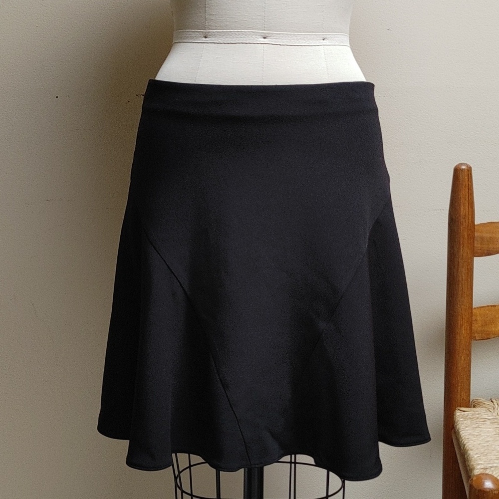 Stella McCartney Black Flare Knit Skirt. sz 42 - Picture 3 of 12